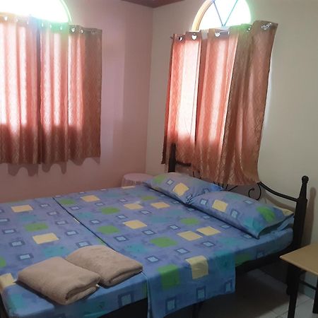 Sunset Vista Sea Front Guest House Union  Екстер'єр фото
