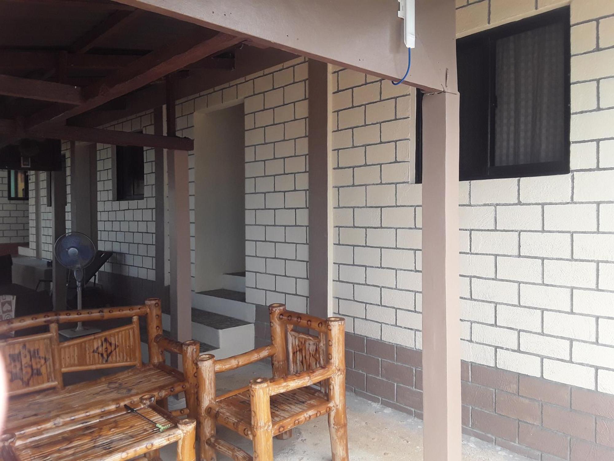 Sunset Vista Sea Front Guest House Union  Екстер'єр фото